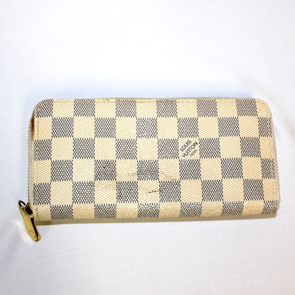 Louis Vuitton Blue and Beige Check Zippy Wallet